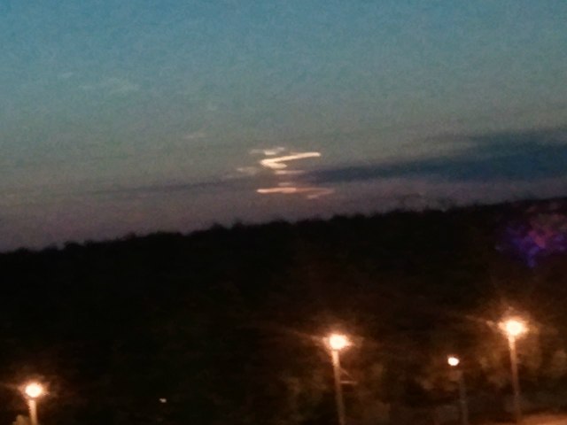 Над Оренбургом, показав в небе шоу, пронеслась космическая ракета